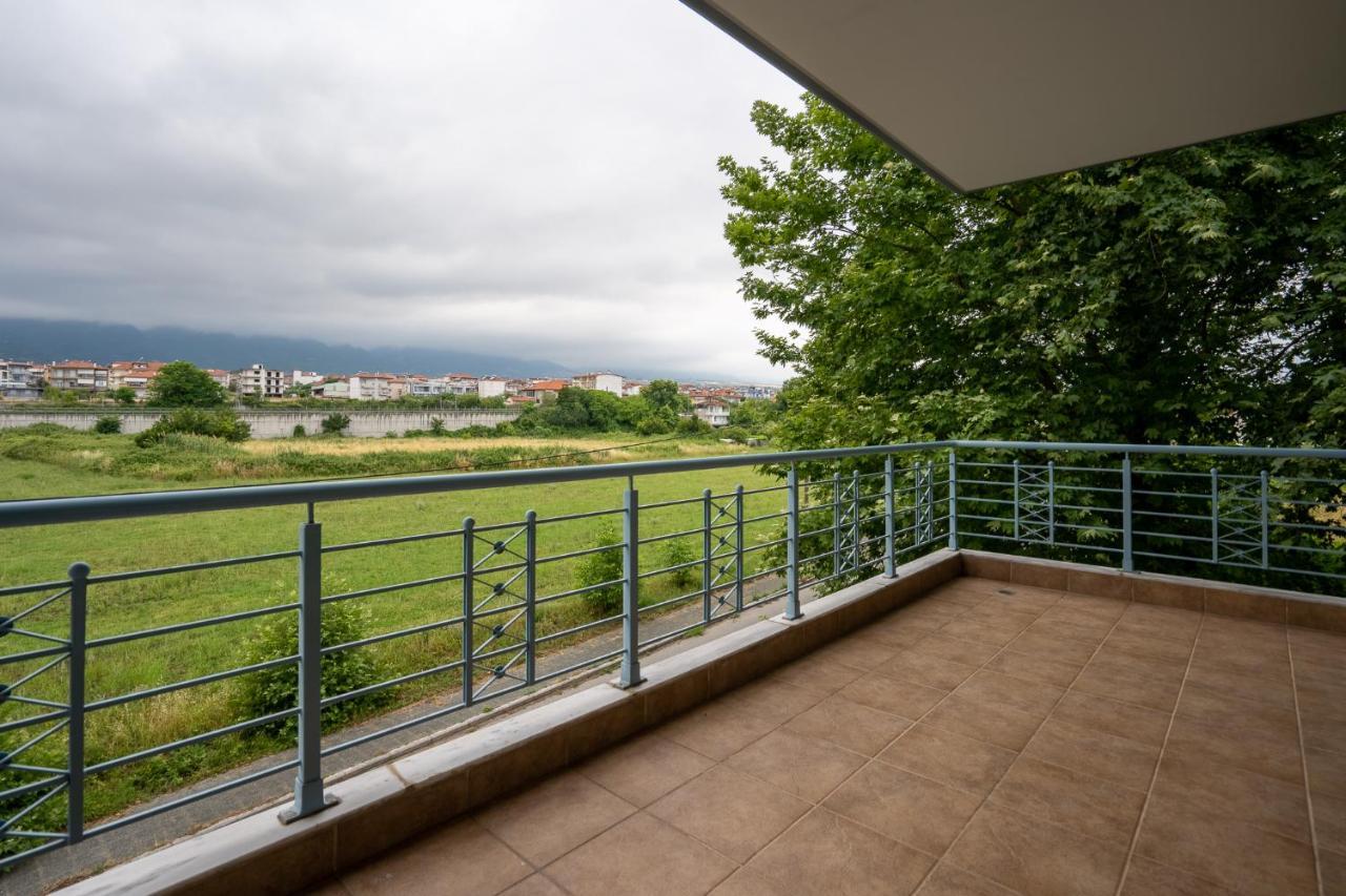 Villa Dias Лептокария Екстериор снимка